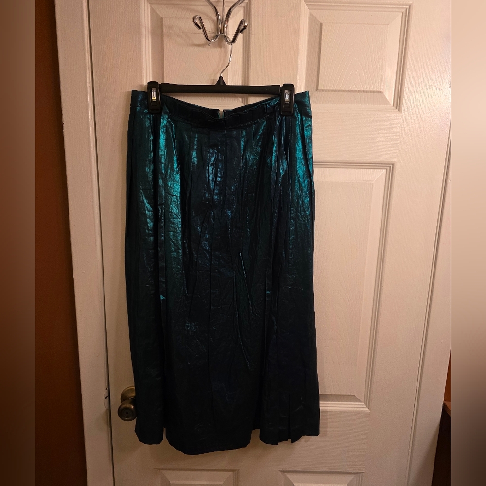 Elegant Teal Skirt